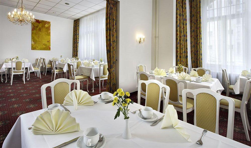 Grand City Hotel Berlin Zentrum المطعم الصورة